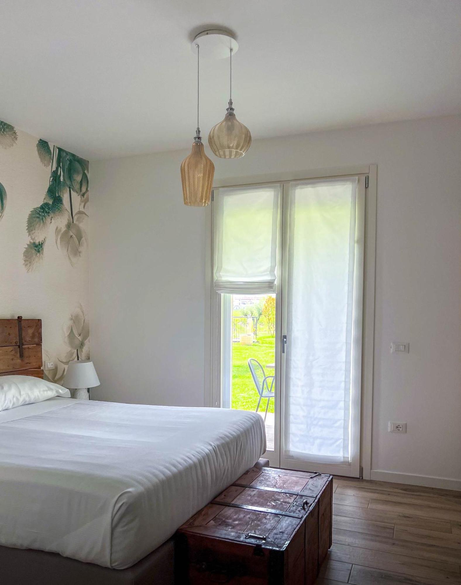 Bed And Breakfast Le Giale Castelnuovo del Garda Exterior foto