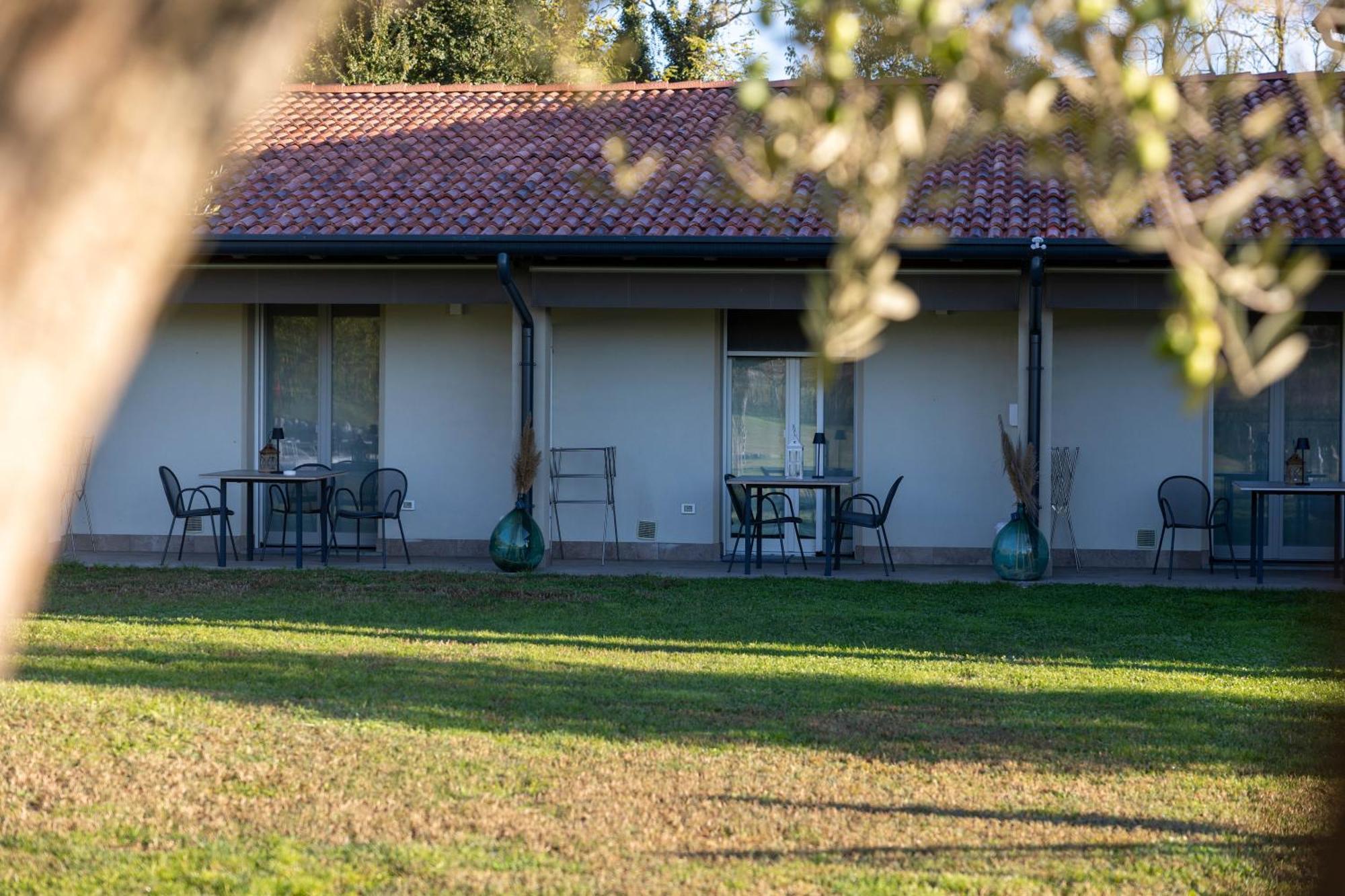 Bed And Breakfast Le Giale Castelnuovo del Garda Exterior foto